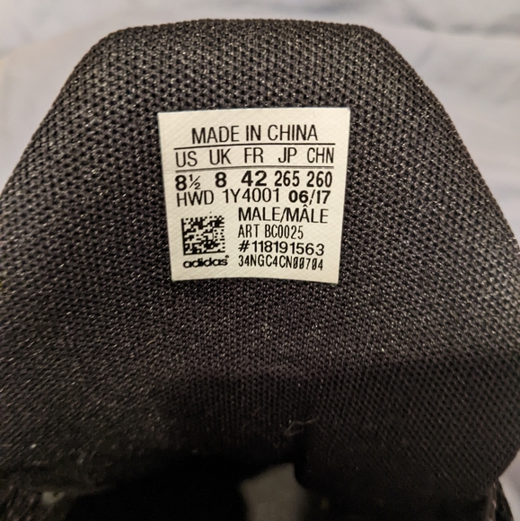 adidas Other - Adidas men's 8 1/2 sneaker